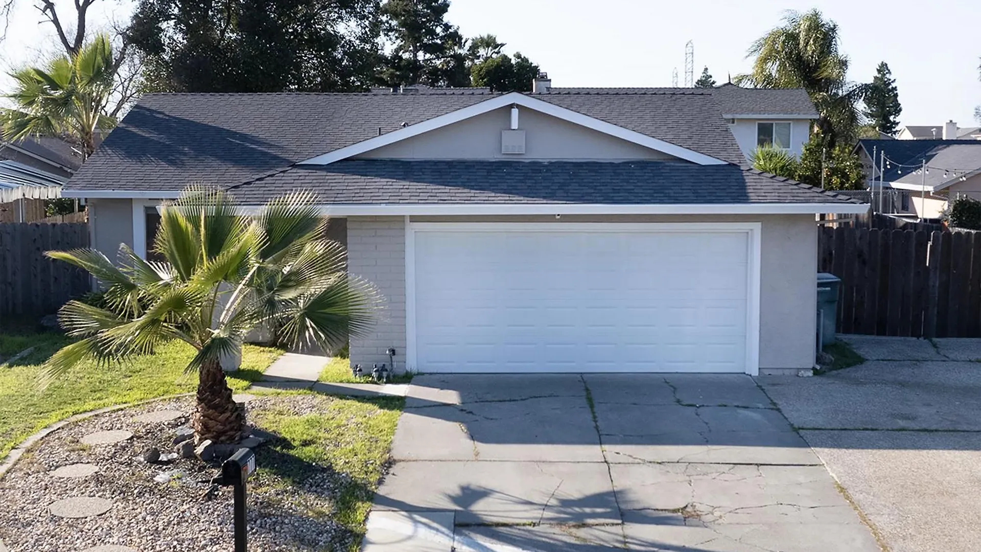 Peaceful And Quiet 4 Bedroom House With Garage 새크라멘토 미국