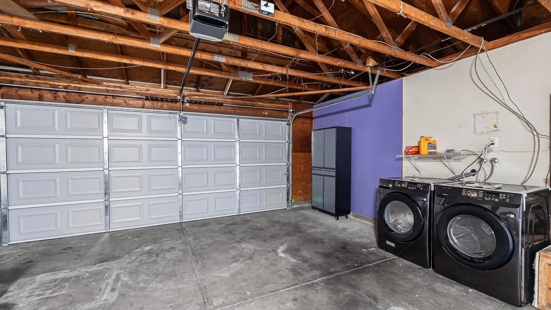 Peaceful And Quiet 4 Bedroom House With Garage 새크라멘토 아파트
